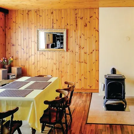 Four Bedroom Holiday In * Kremze